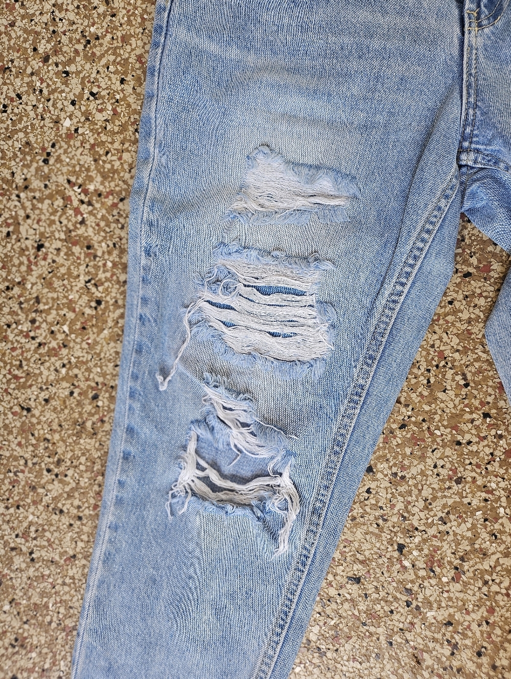 OAT NEW YORK High Rise Denim Jeans Distressed Raw Hem Light Wash Women's 28 - Picture 4 of 10